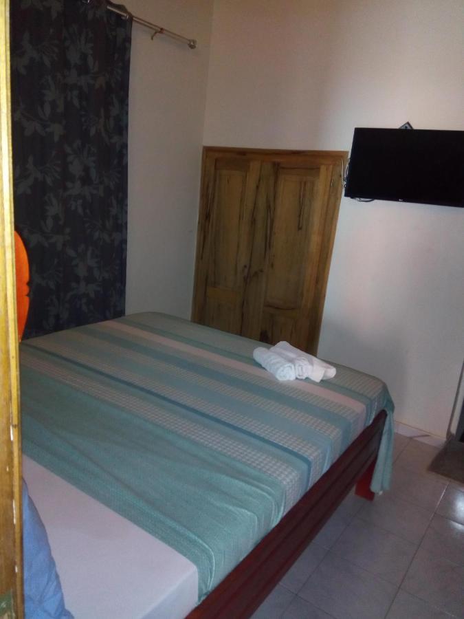 Chez Coumba Et Daniel Bed & Breakfast Saly Portudal Exterior photo