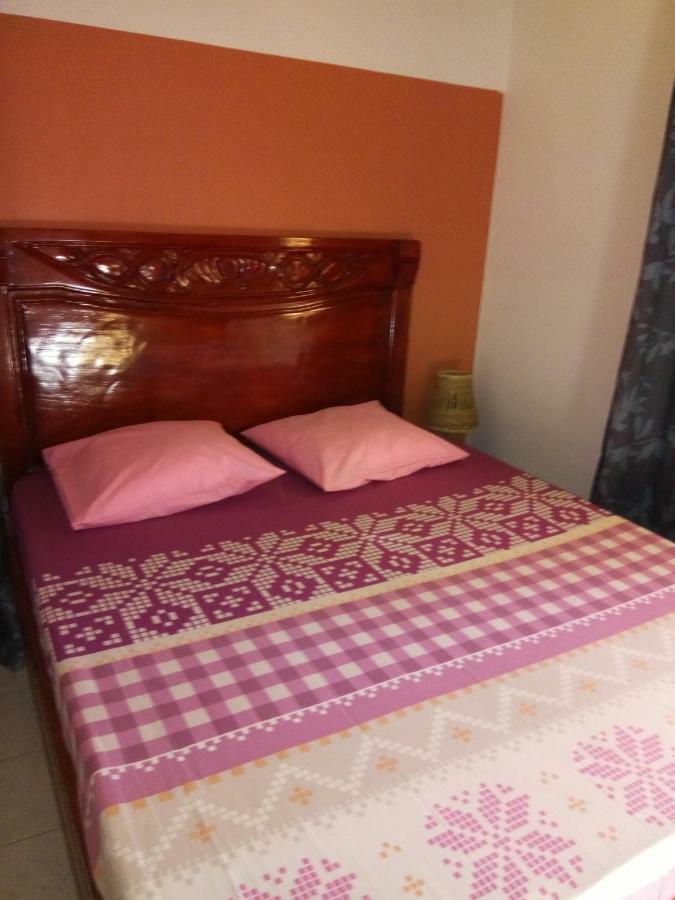 Chez Coumba Et Daniel Bed & Breakfast Saly Portudal Exterior photo